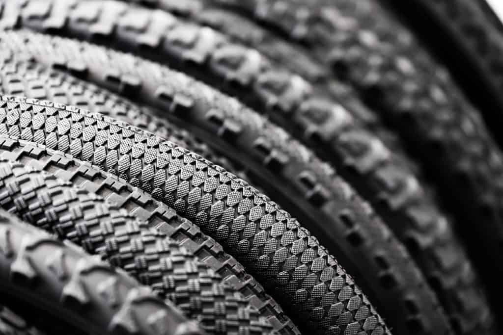 tires-with-different-tread-1024x683-6989460