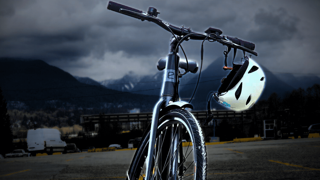 Top 5 Accessories Every Electric Bike Owner Must Have In 2024